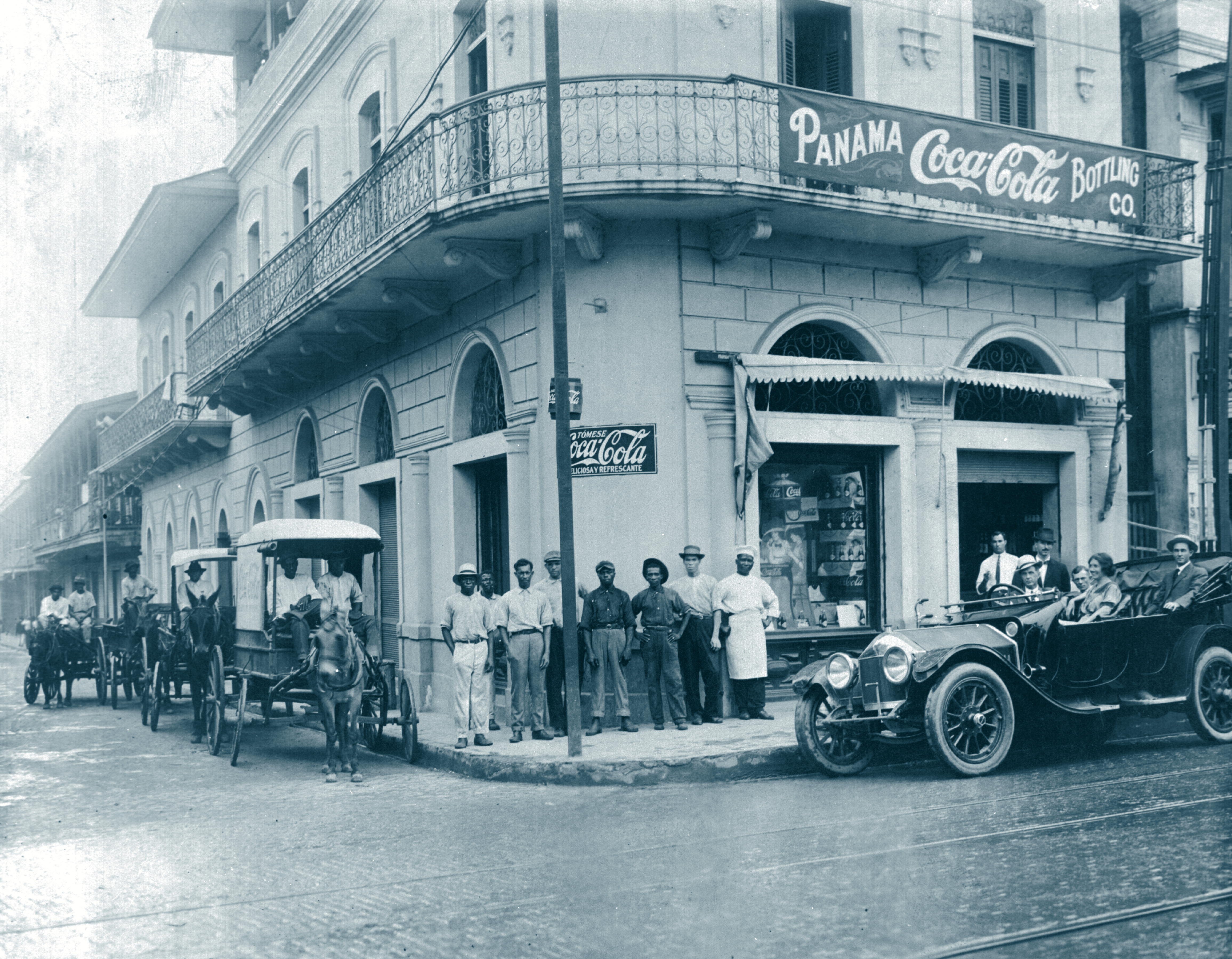 Panama Coca-Cola Bottling Co. building