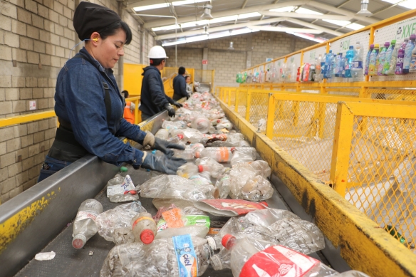 Recylcing on an assembly line