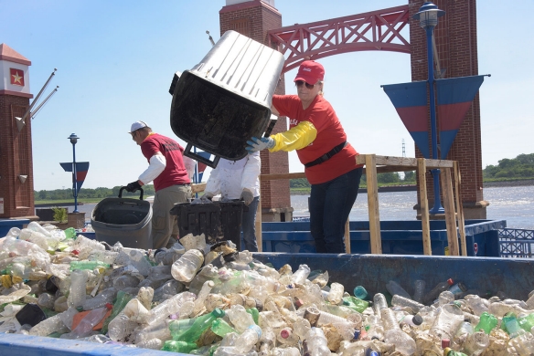 Cleaning the water