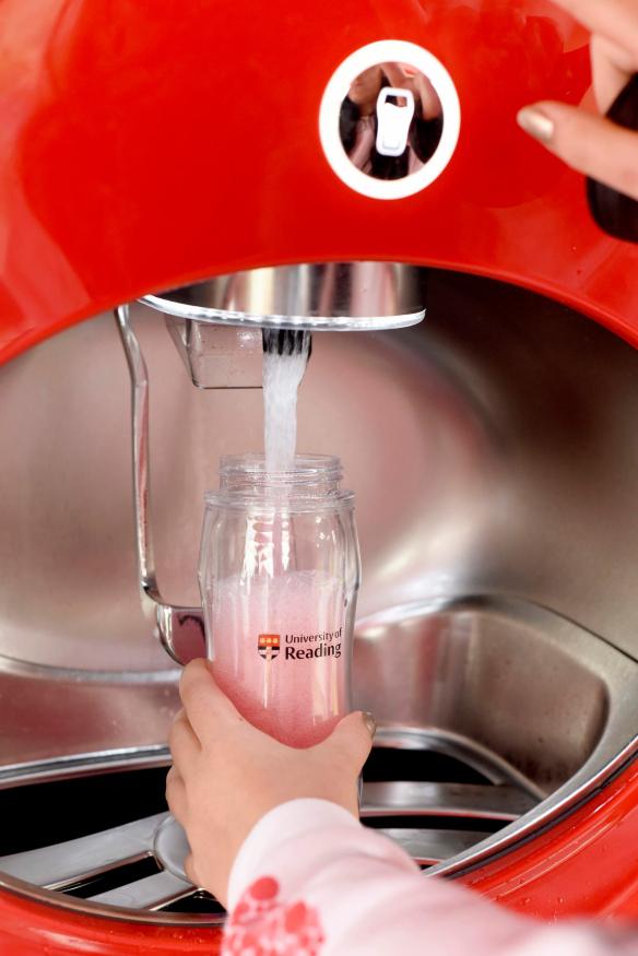 coke refill machine